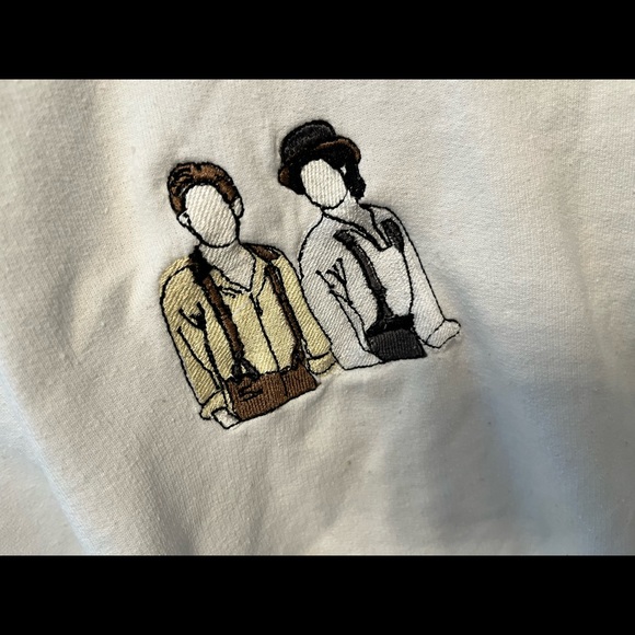 Vampire diaries sweatshirt - Picture 3 of 4